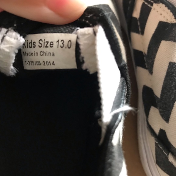 Vans classic slip ons black and white worn once - Picture 5 of 5